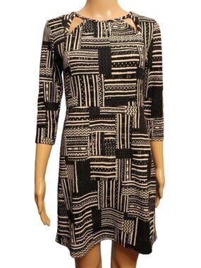 Black and White Abstract Print Dress